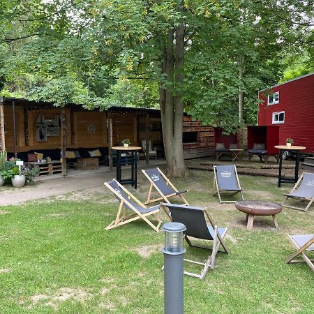 Tiny House Ems Im Pier9 Tiny House Hotel Hamm  Kültér fotó